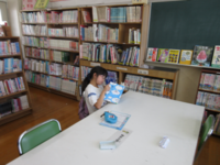 読書に集中している子もいました。